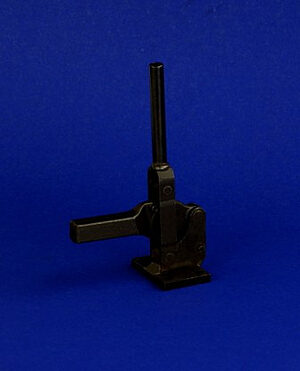 Wolverine Vertical Hold Down ClampHolding Capacity (lbs): 650 Maximum Clamping Thickness (inch): 1.5 Base: Flanged