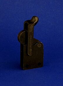 Wolverine Vertical Hold Down Clamp Holding Capacity (lbs): 900 Maximum Clamping Thickness (inch): 3.25 Base: Straight